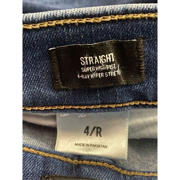 Express Jeans Super High Rise Straight Cropped Button Fly Women’s Sz 4R - Picture 7 of 8